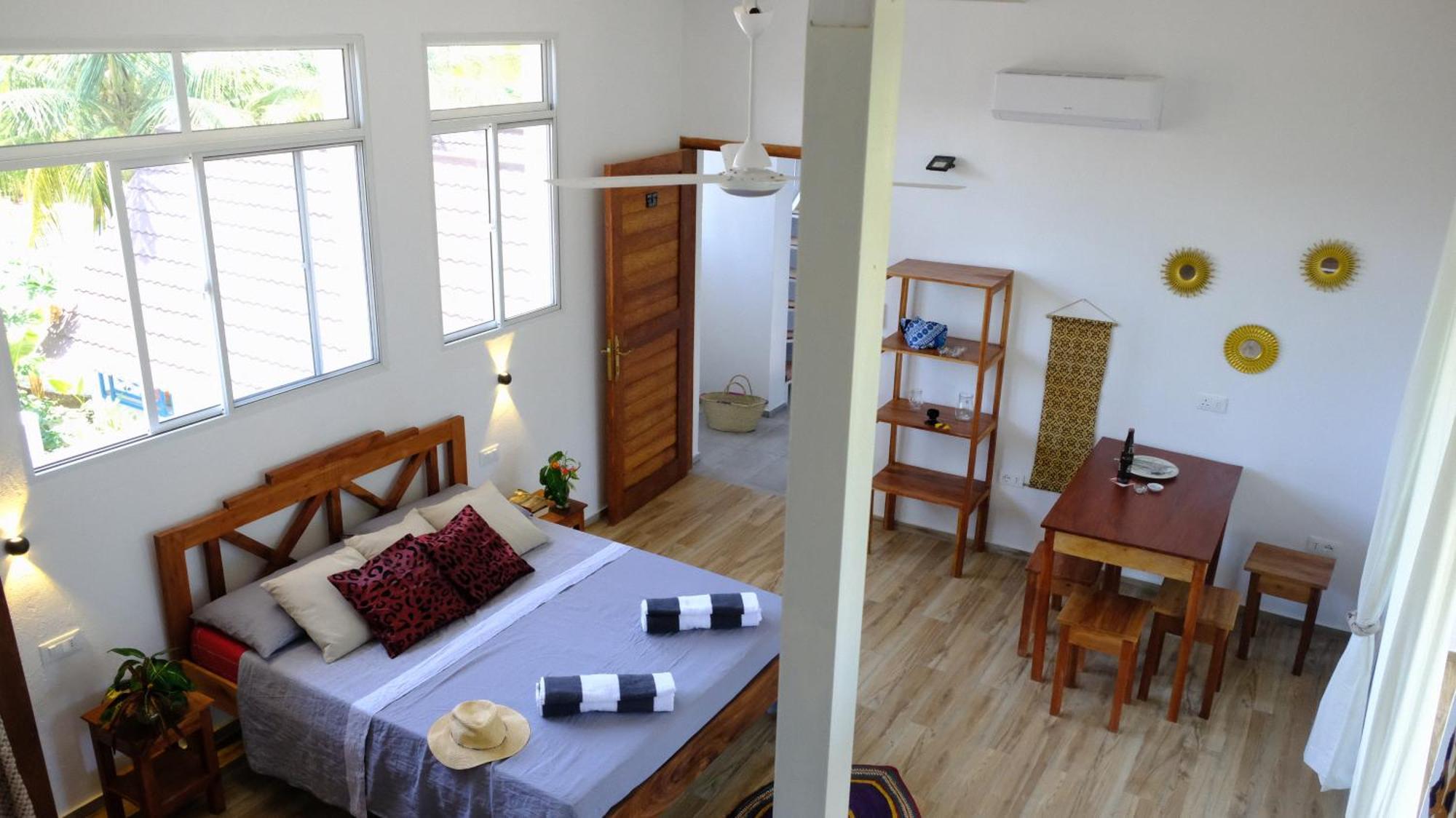 Kobe House Bed & Breakfast Jambiani  Exterior photo