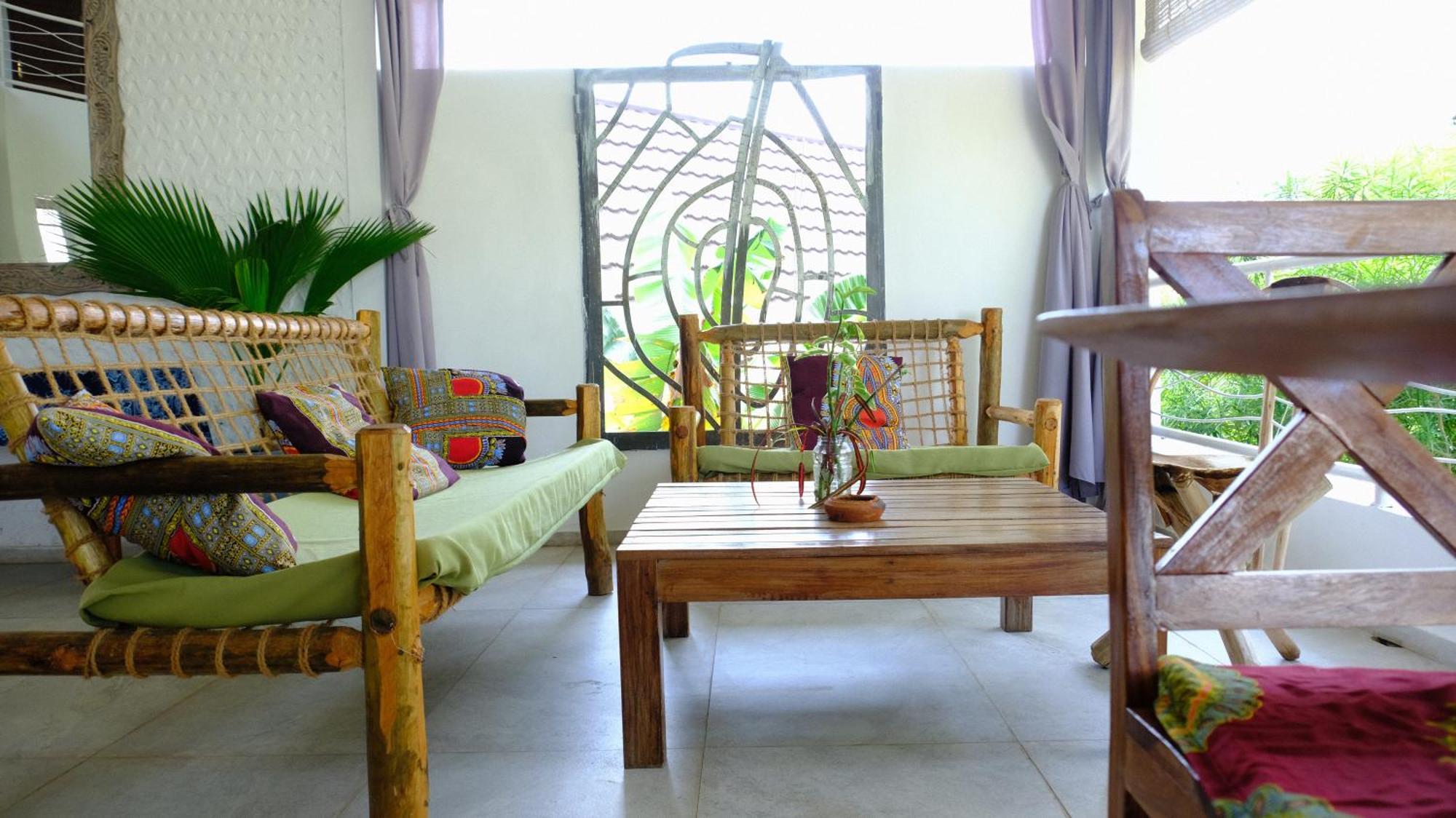 Kobe House Bed & Breakfast Jambiani  Exterior photo