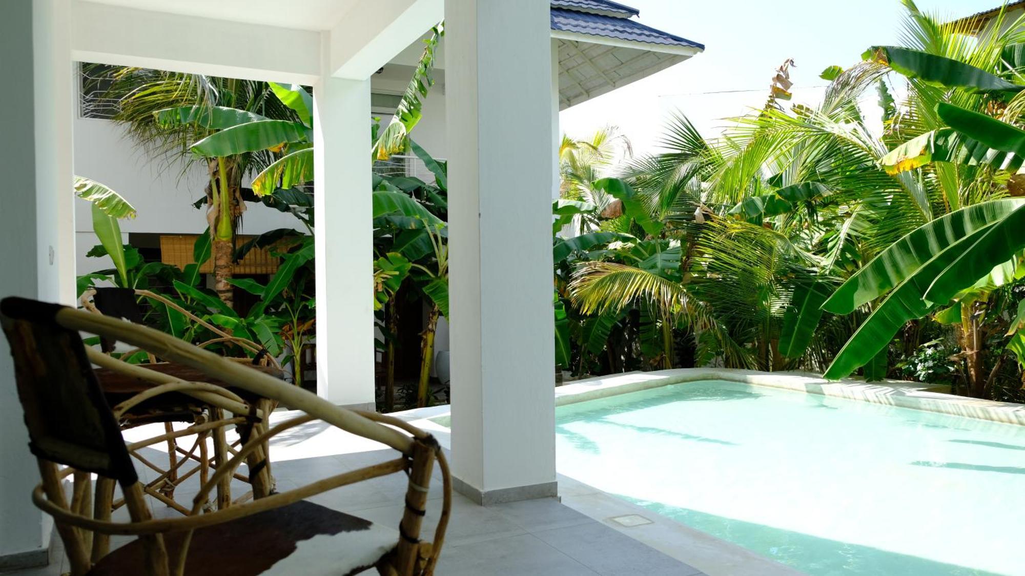 Kobe House Bed & Breakfast Jambiani  Exterior photo