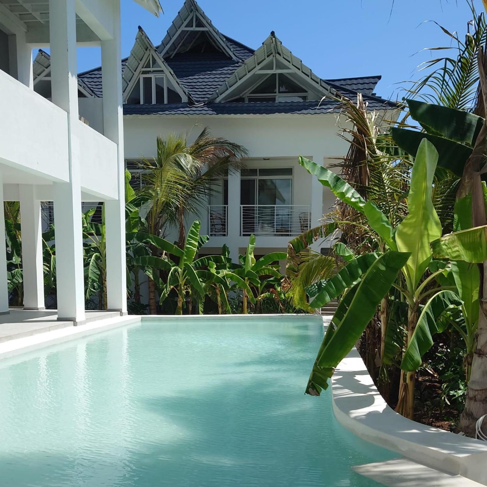 Kobe House Bed & Breakfast Jambiani  Exterior photo